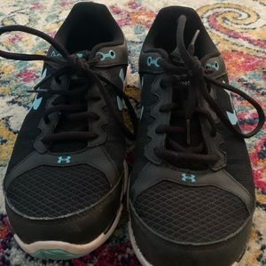 Black Under Armour Sneakers | size 9